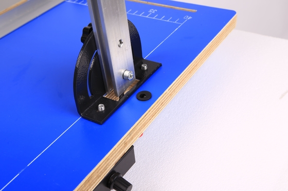 Outil chaud de Tableau de fonctionnement de découpeuse de mousse de fil pour le coton de perle de Ponge